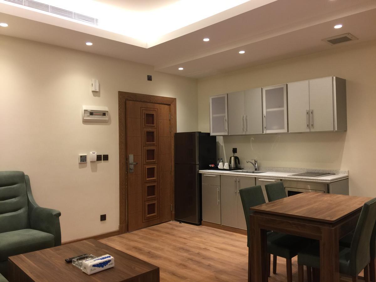 Classical Hotel Suites Jeddah Eksteriør billede